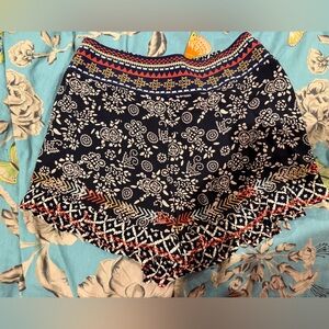 THML Navy and White Floral Shorts
